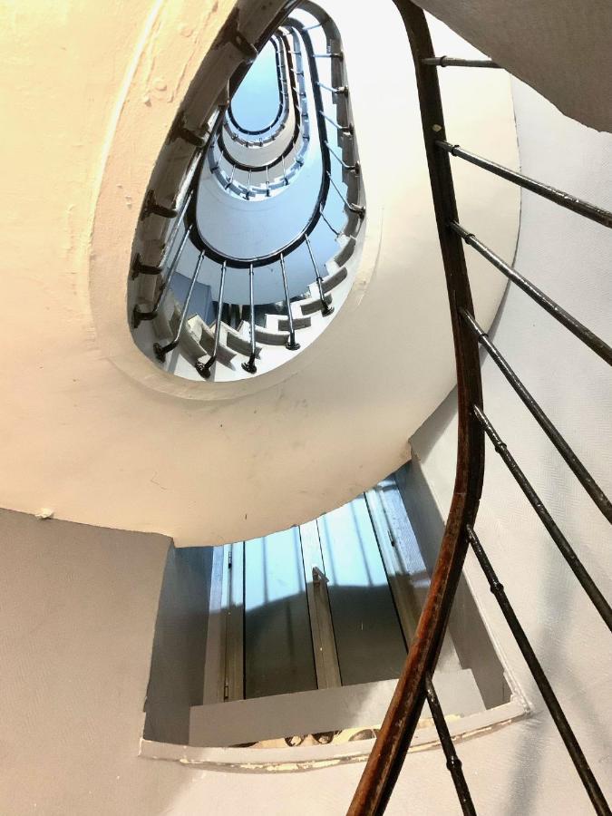 Hotel Des Andelys Париж Экстерьер фото